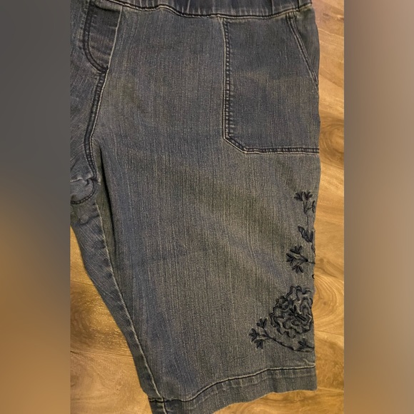 Capris Jeans Elastic Waist 4X Petite Penningtons - Picture 2 of 8